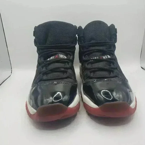 Nike Air Jordan 11 Retro Bred 2012 Playoffs 378038-010 sz 5.5Y Wmns 7 Black Red - Picture 2 of 7